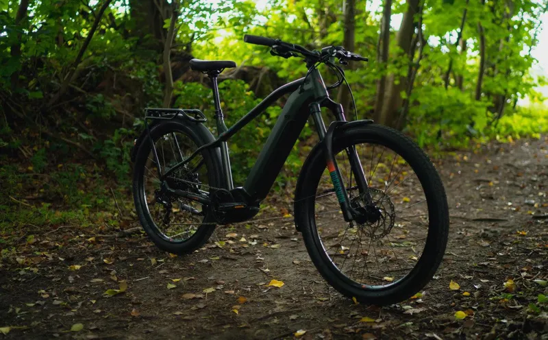 Whyte E-506 SUV Electric Hardtail Mountain Bike 2023 Matt Black/Ocean-5